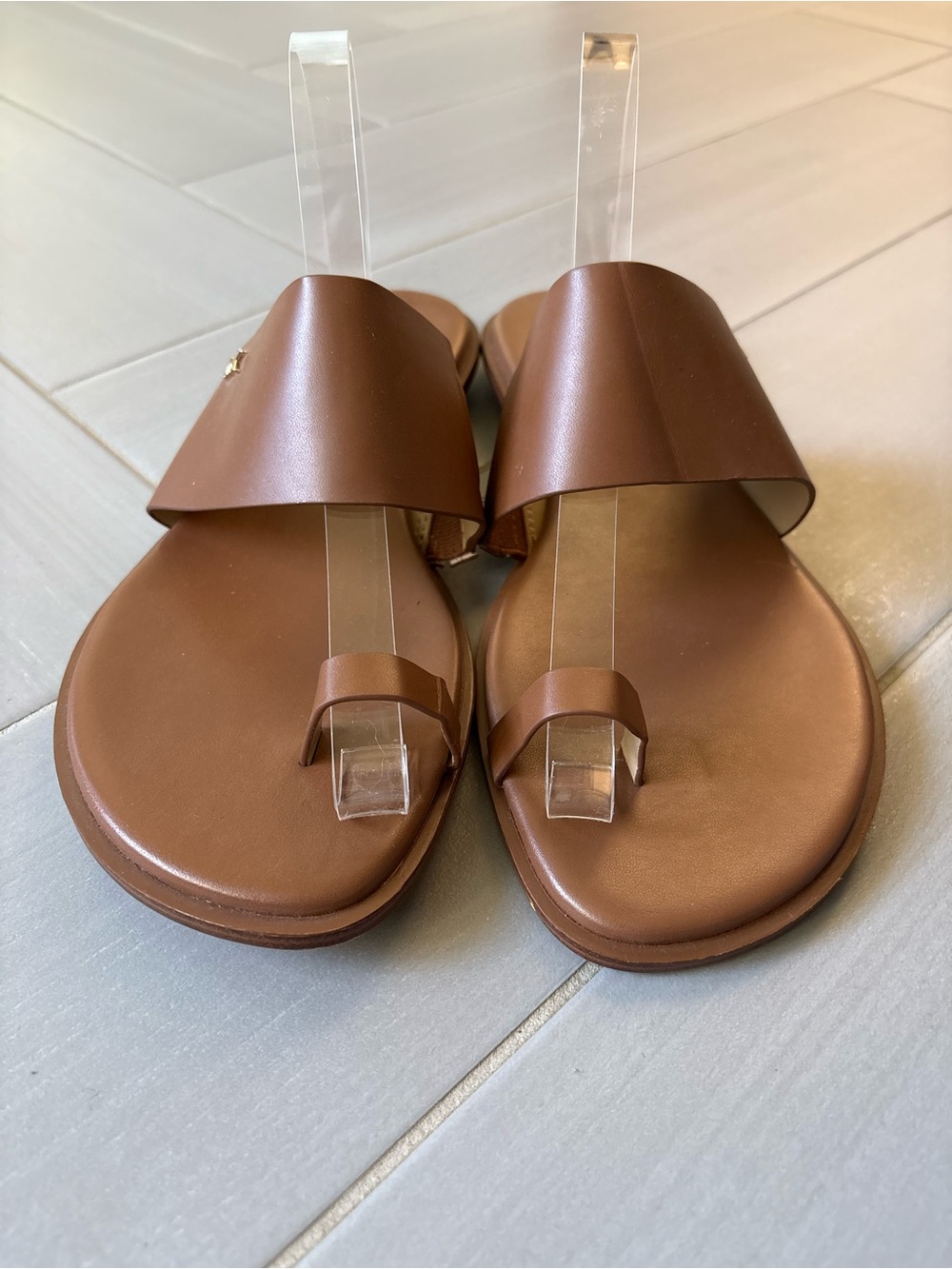 Michael Kors August Flat Sandals | Chestnut Leather | Toe-Loop Slide Sandals - Picture 2 of 8